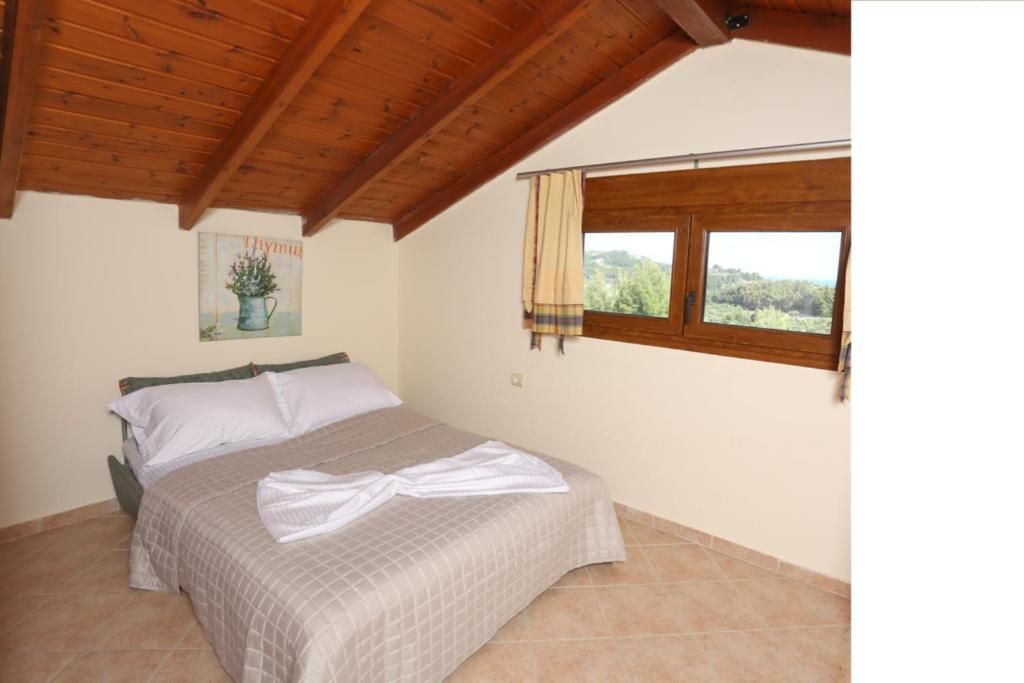 Beautiful View Villa In Possidi, Halkidiki Kalandra Bagian luar foto